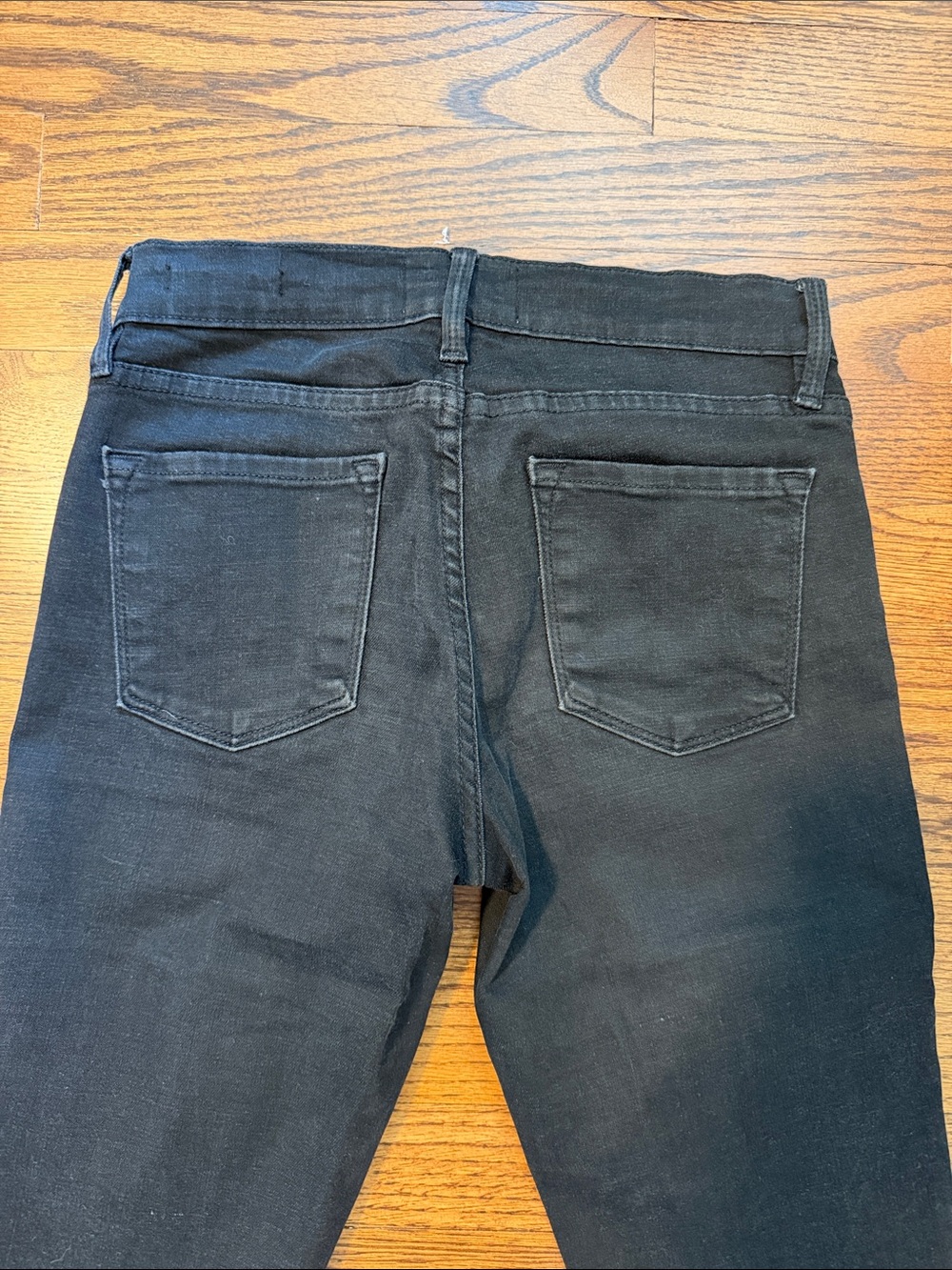 Frame Denim Le Skinny de Jeanne - Black distressed jeans - Picture 3 of 4